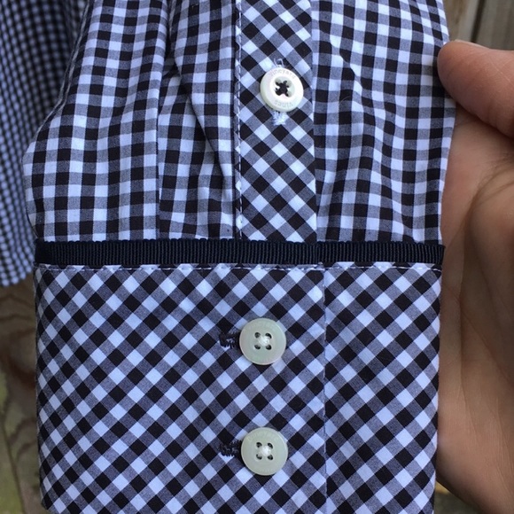 NWT Vineyard Vines top - Picture 8 of 8